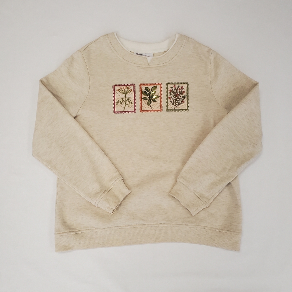 Breckenridge Embroidered Aplique Sweatshirt